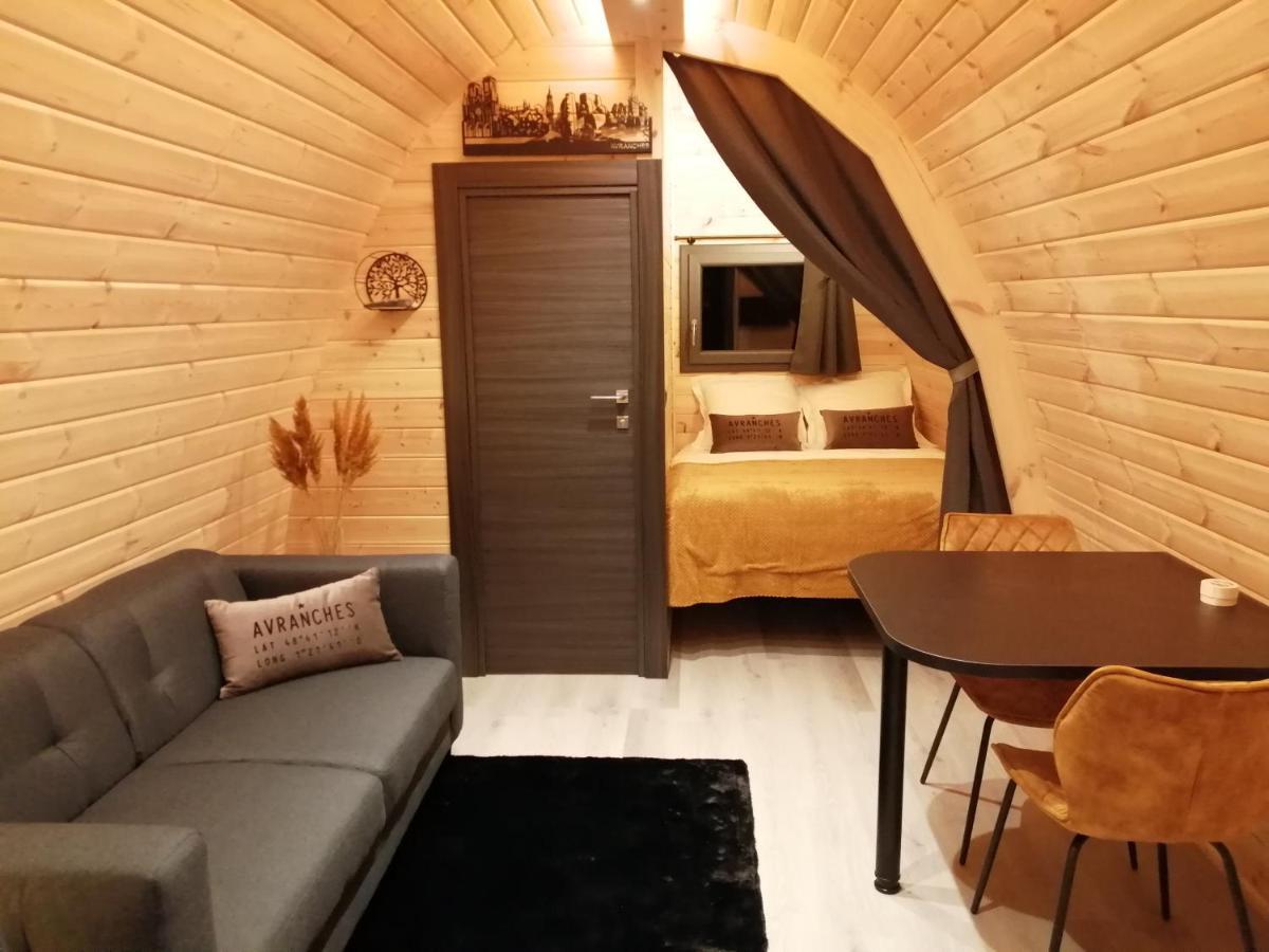 Le Domaine De Pivette Chambre Climatisee Et Insolite Avec Terrasse Privative Авранш Екстер'єр фото