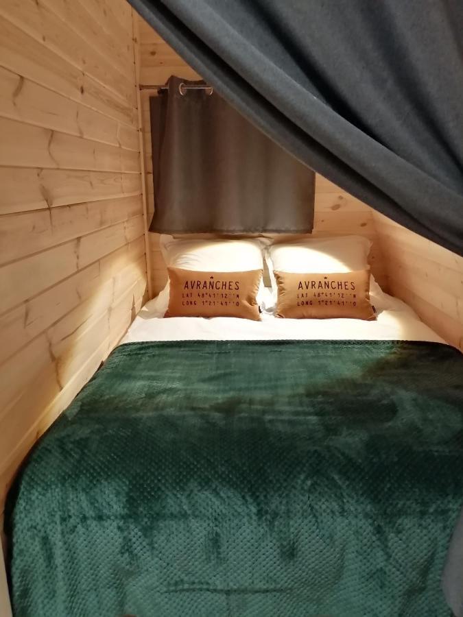 Le Domaine De Pivette Chambre Climatisee Et Insolite Avec Terrasse Privative Авранш Екстер'єр фото
